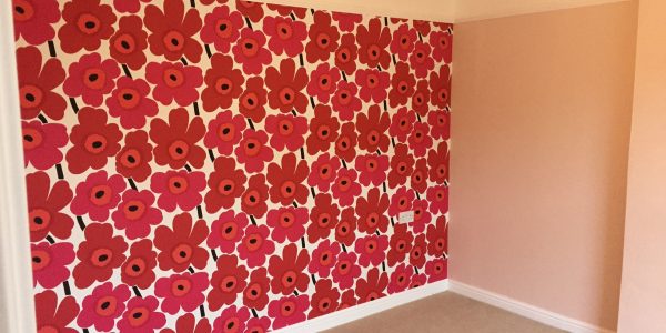 wallpaper on side wall